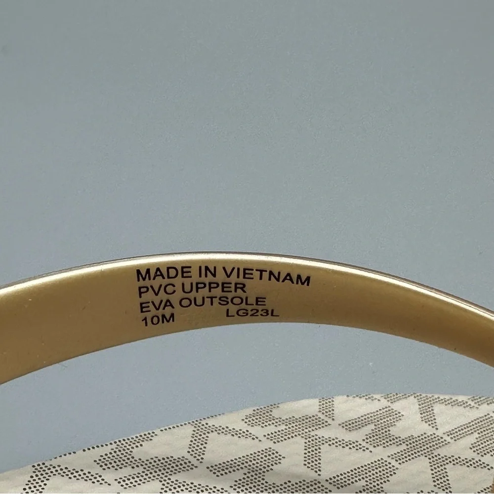 Michael Kors Logo Flip Flops Summer Flats Women’s Size 10M